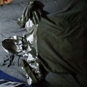 Men's Nike dri-fit hoodie